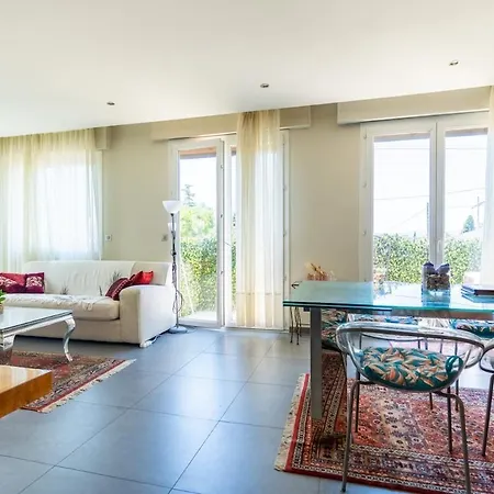 T3 Lumineux Proche Centre Et Plages 公寓 Saint-Raphaël